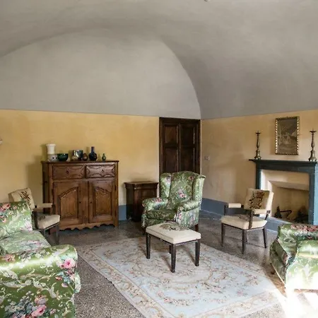 Casa Rovelli Альфьяно-Натта