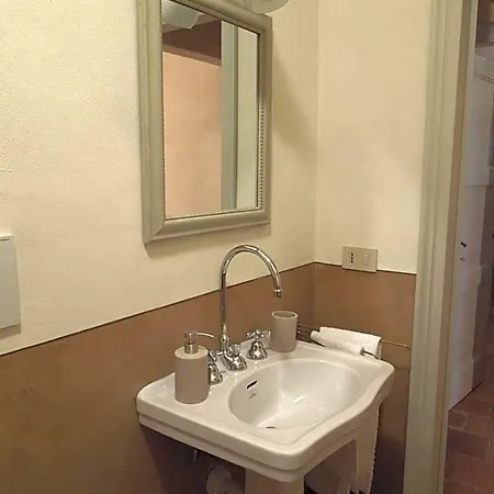 Casa Rovelli לינה וארוחת בוקר 3*