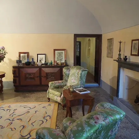 Frühstückspension Casa Rovelli 3*